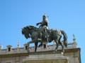 Sculpture of James I in the jardines: The parterre, valency