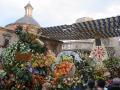 Offering of flowers to the virgin of the abandoned during the faults.