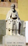 Monument of San Juan of the bank in raising the head too much while galloping of the patriarch