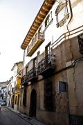 Social house of pozzolana,