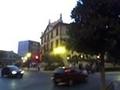 Vista de la Plaza Ingeniero Castells. Al fondo, el Ayuntamiento