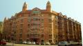 Buildings of valency: Red property